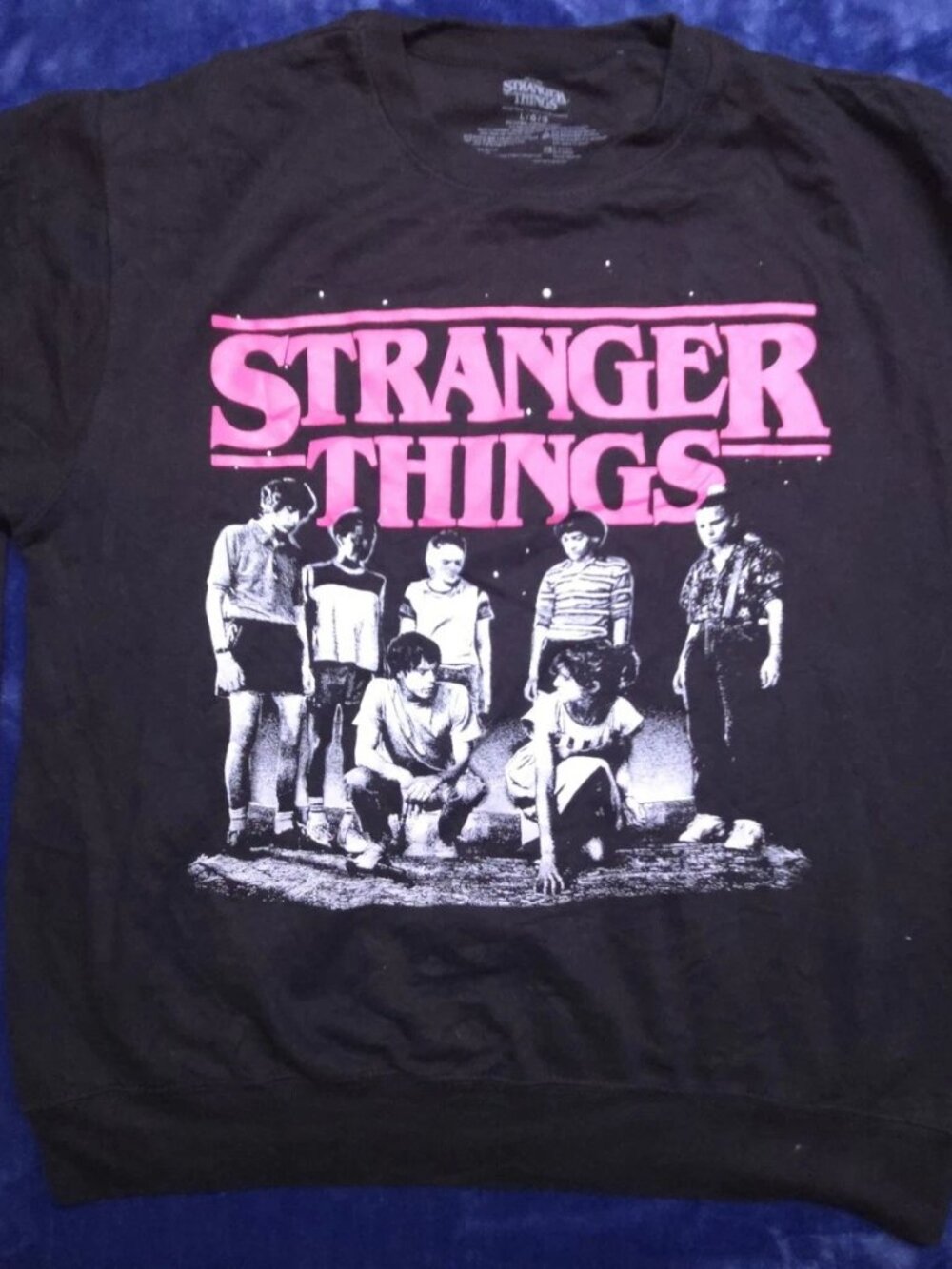 VTG Stranger Things Crewneck Sweatshirt Netflix Retro Logo Graphic Black L Y2K